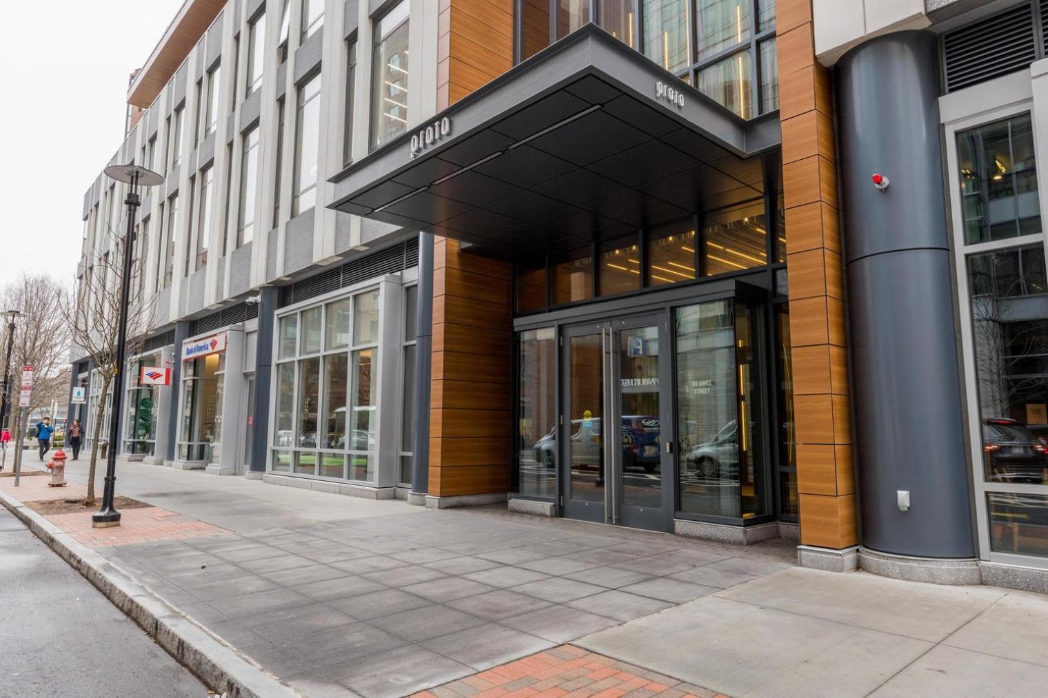 Kendall Sq W Gym Nr Mit Mgh Bos-36 Cambridge